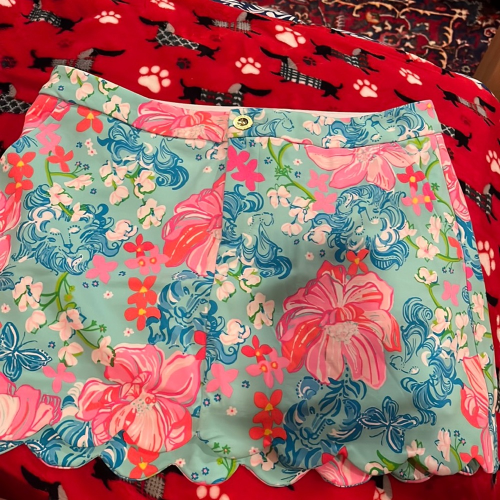 Lilly Pulitzer skort size 8